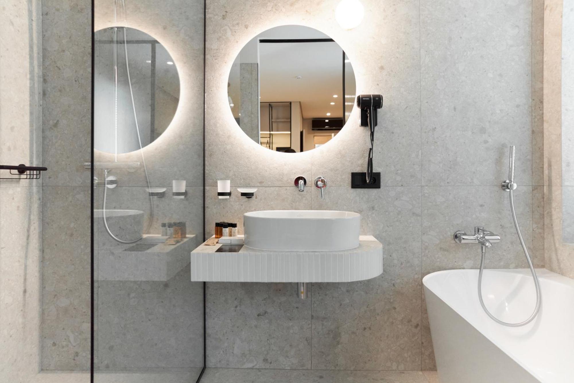 Hotel Laudon ウージュホロド 部屋 写真