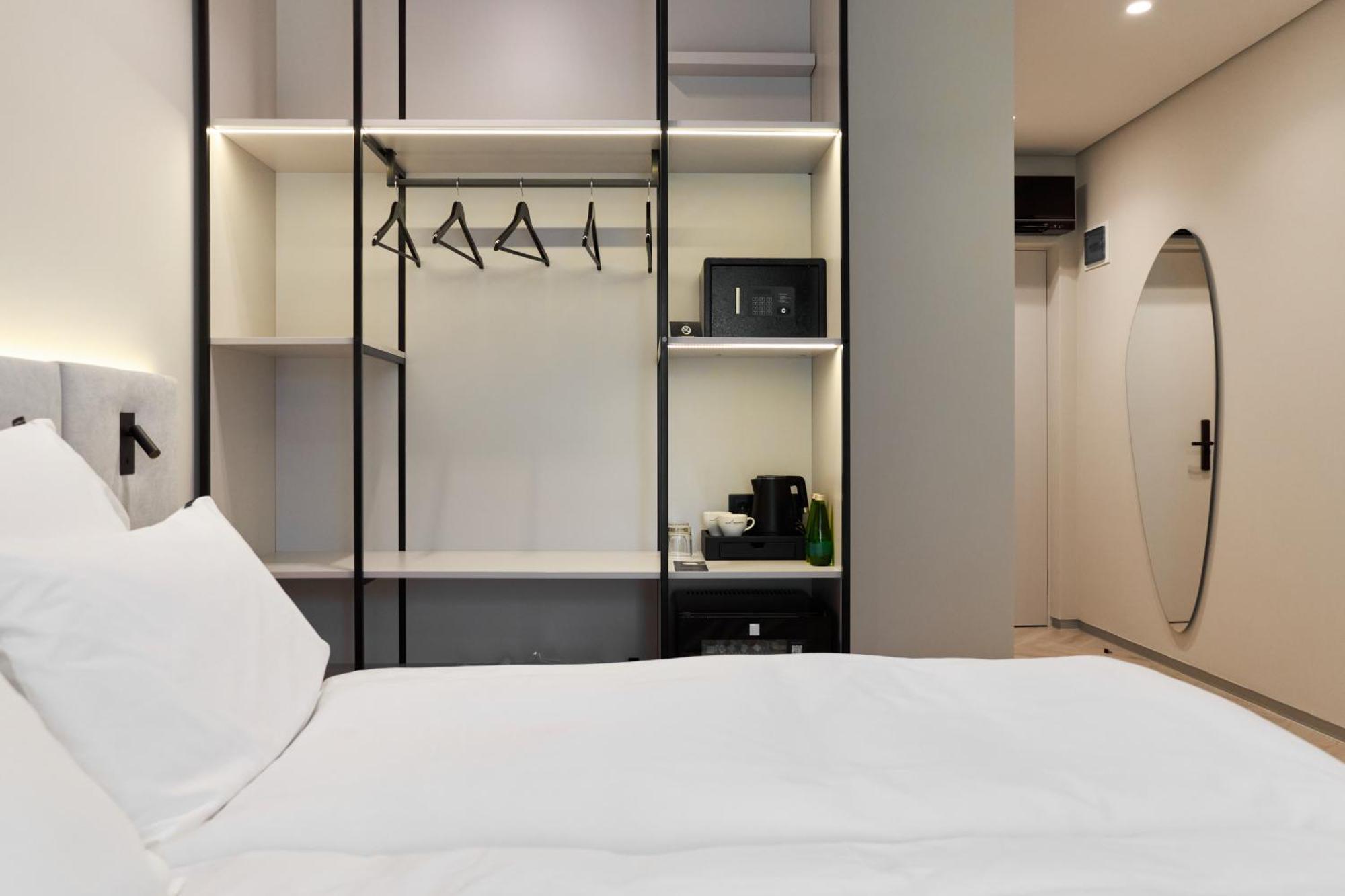 Hotel Laudon ウージュホロド 部屋 写真